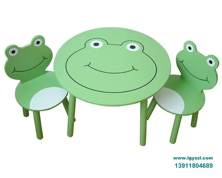 儿童桌椅